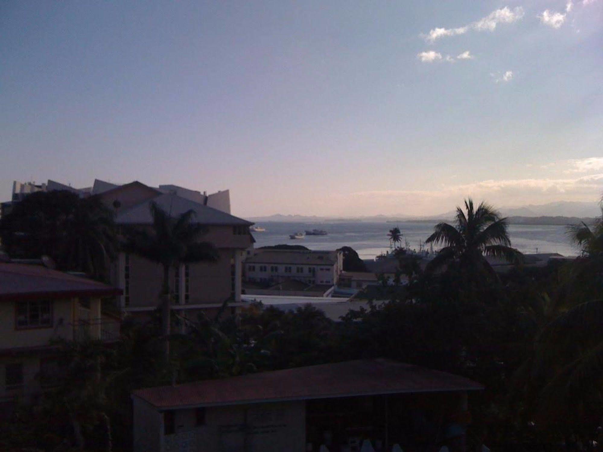Capricorn Apartment Hotel Suva Esterno foto